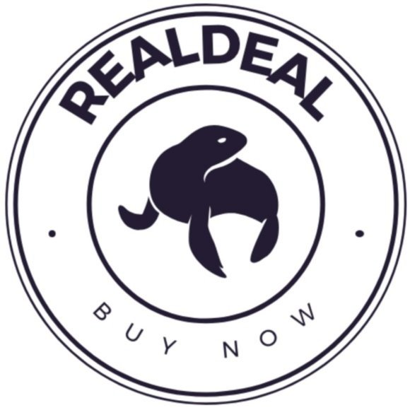 A Real Deal on a Bunch of Merch - Picture 1 of 4